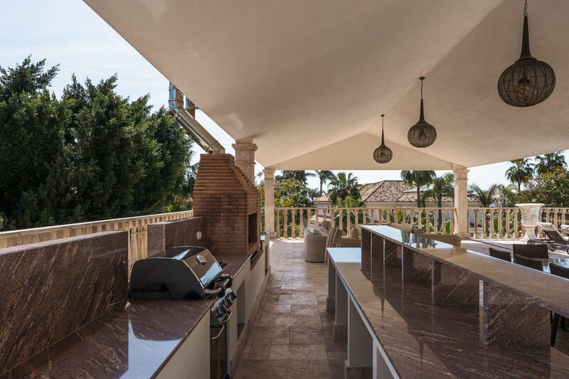 7 Cuarto Villa en venta