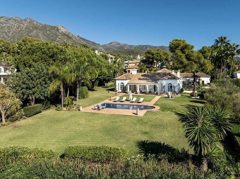 7 Cuarto Villa en venta