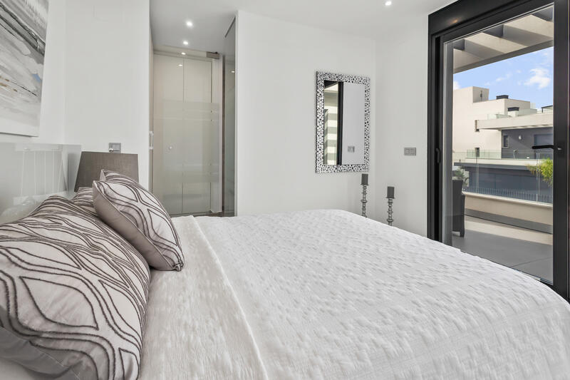 4 Cuarto Villa en venta