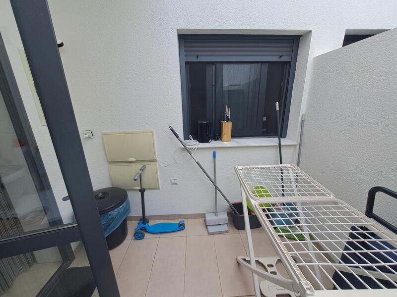 3 Schlafzimmer Stadthaus zu verkaufen