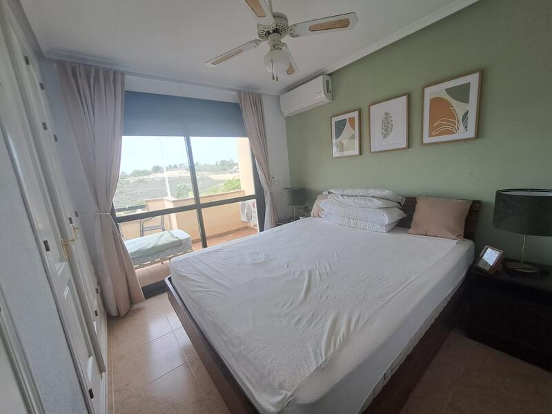 2 Schlafzimmer Stadthaus zu verkaufen