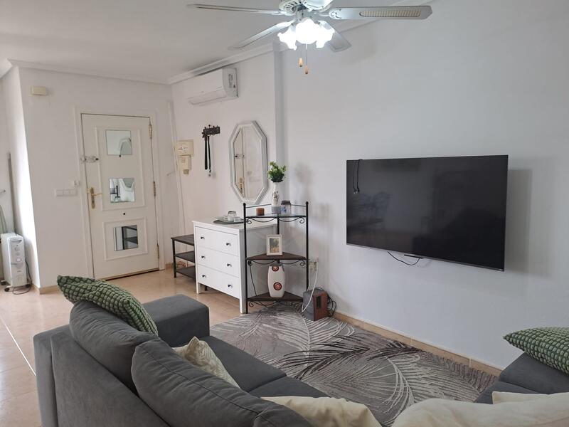 2 Schlafzimmer Stadthaus zu verkaufen