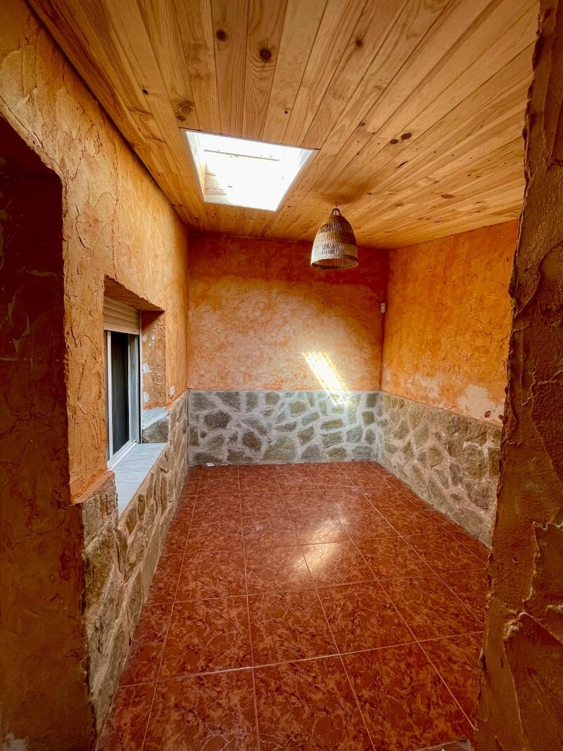 2 bedroom Townhouse for sale 2 bedroom Townhouse for sale