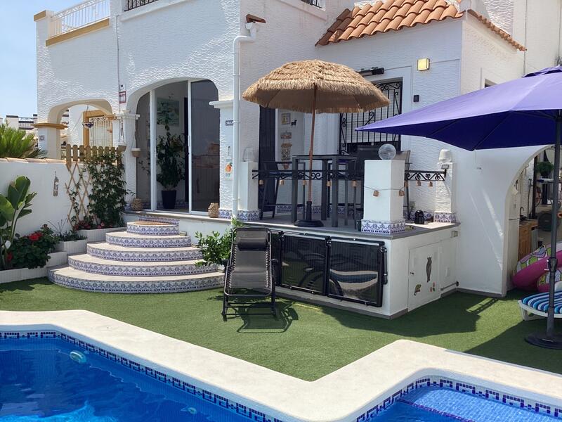 3 sovrum Villa till salu