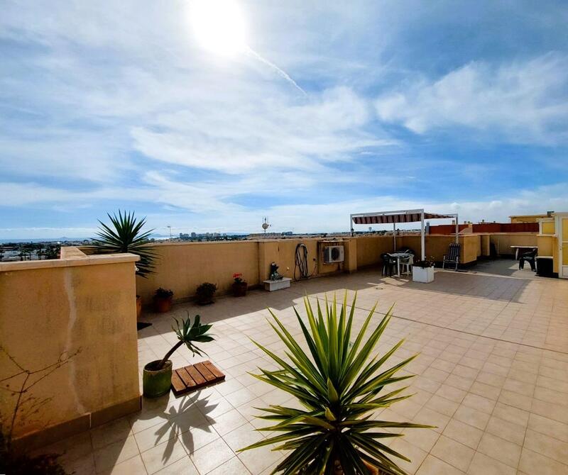 Lägenhet till salu i Orihuela Costa, Alicante Lägenhet till salu i Orihuela Costa, Alicante