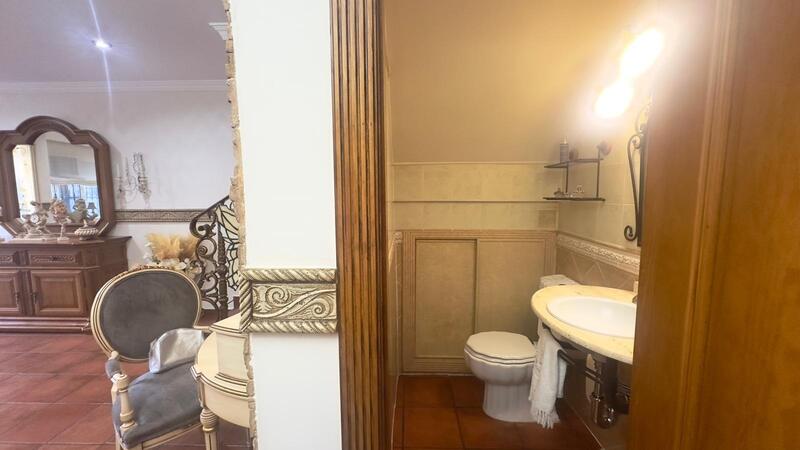 4 bedroom Townhouse for sale 4 bedroom Townhouse for sale