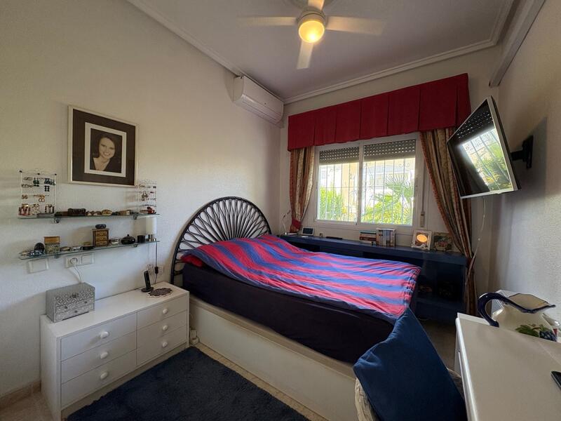 3 bedroom Townhouse for sale