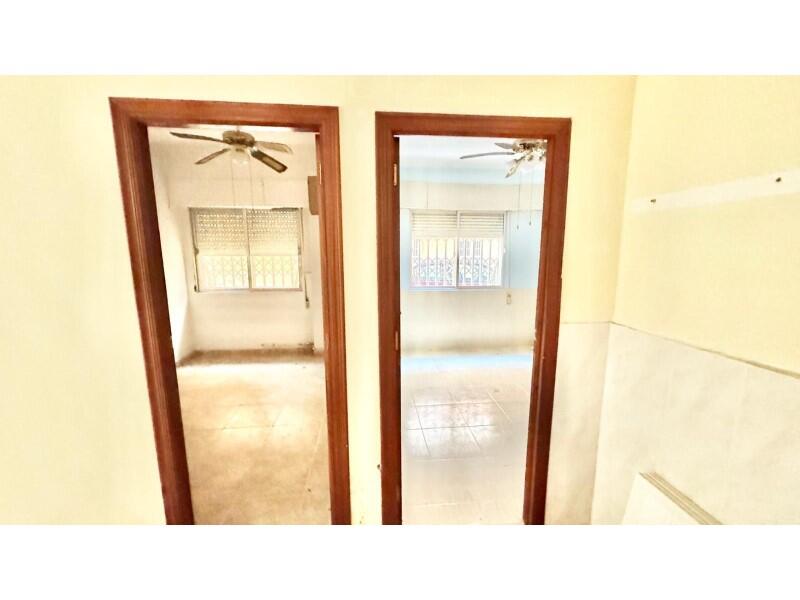 4 bedroom Apartment for sale