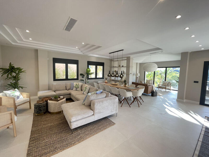 7 Cuarto Villa en venta