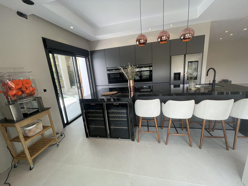 7 Cuarto Villa en venta