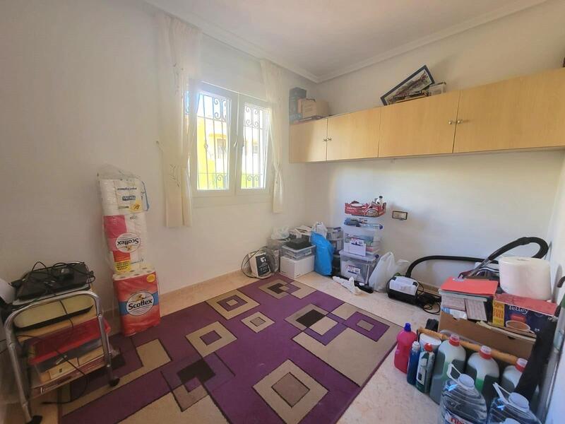 3 bedroom Townhouse for sale