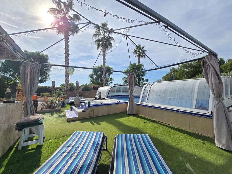 3 bedroom Country House for sale 3 bedroom Country House for sale