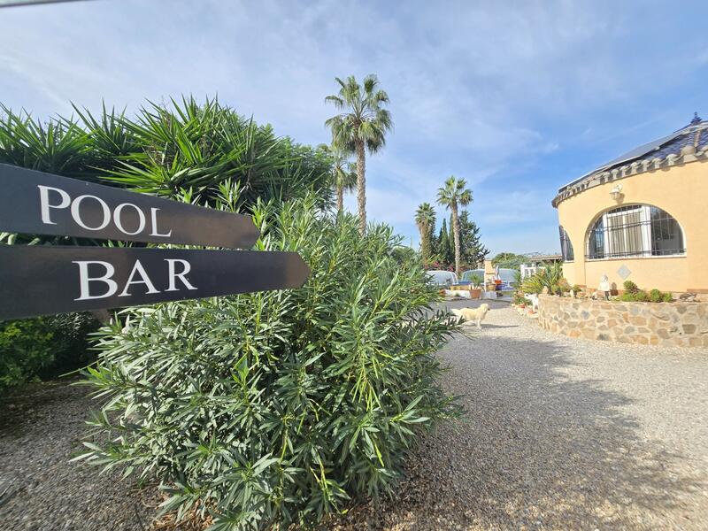 3 bedroom Country House for sale 3 bedroom Country House for sale