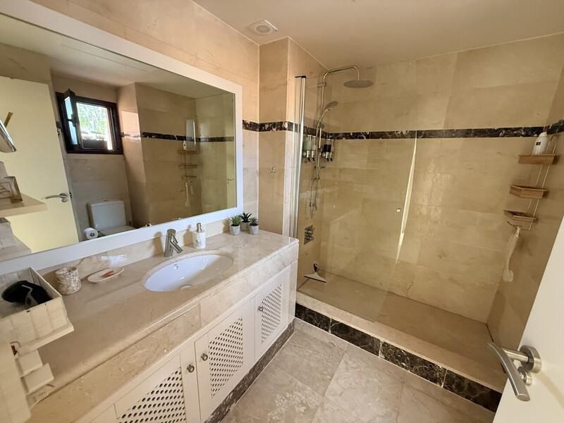 2 Cuarto Dúplex en venta