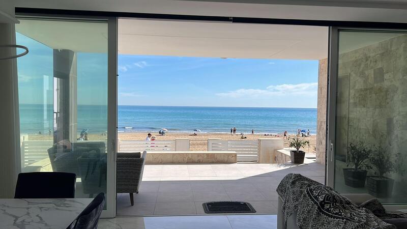 Villa zu verkaufen in Torrevieja, Alicante Villa zu verkaufen in Torrevieja, Alicante