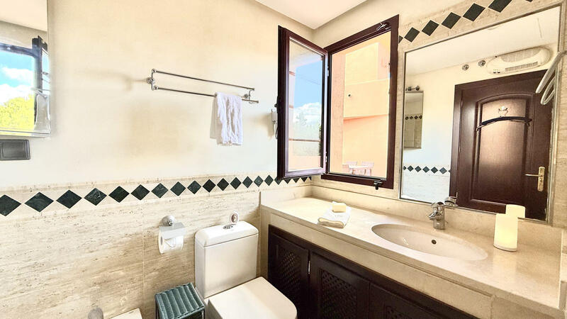 2 sovrum Lägenhet till salu 2 sovrum Lägenhet till salu