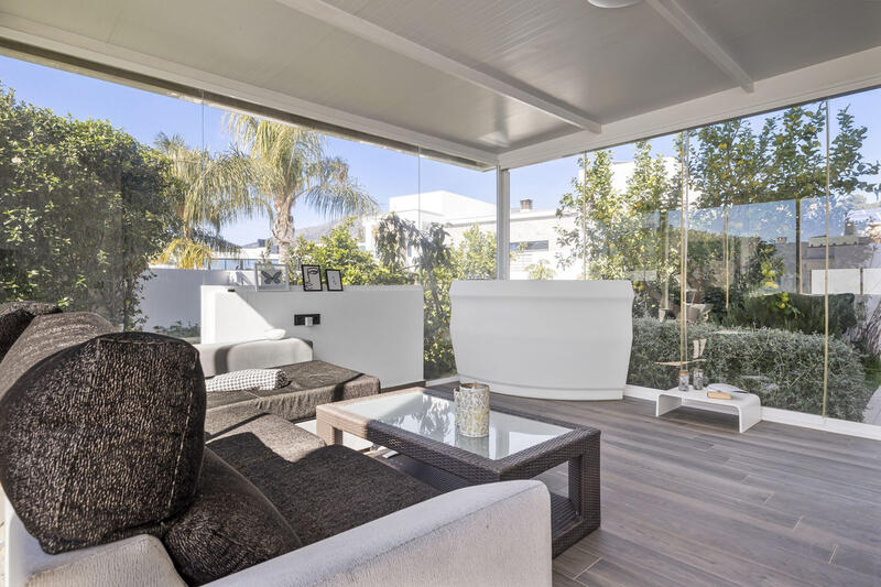 4 soverom Villa til salgs 4 soverom Villa til salgs