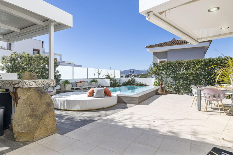 4 soverom Villa til salgs 4 soverom Villa til salgs