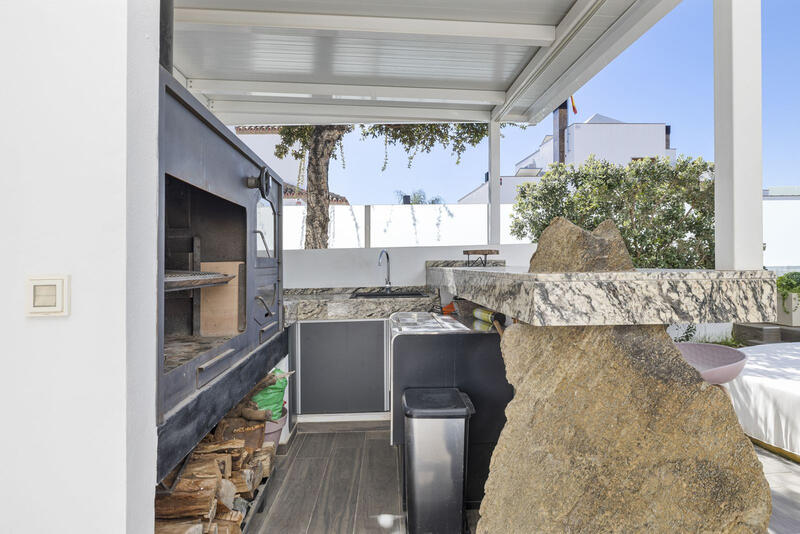 4 soverom Villa til salgs 4 soverom Villa til salgs