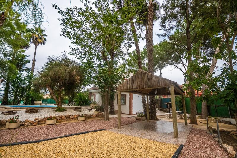 5 soveværelse Landsted til salg 5 soveværelse Landsted til salg