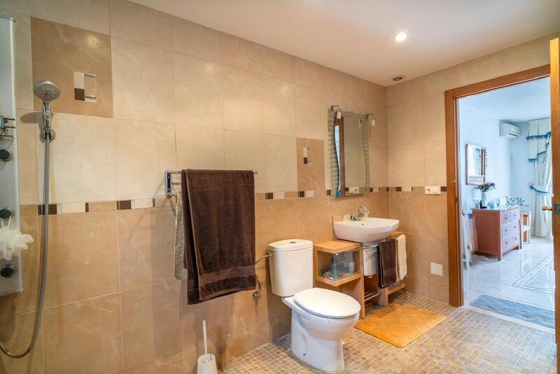 4 bedroom Villa for sale