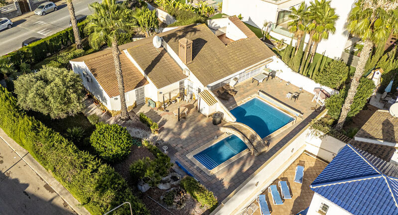 4 bedroom Villa for sale