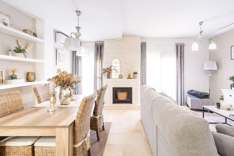 3 bedroom Townhouse for sale 3 bedroom Townhouse for sale