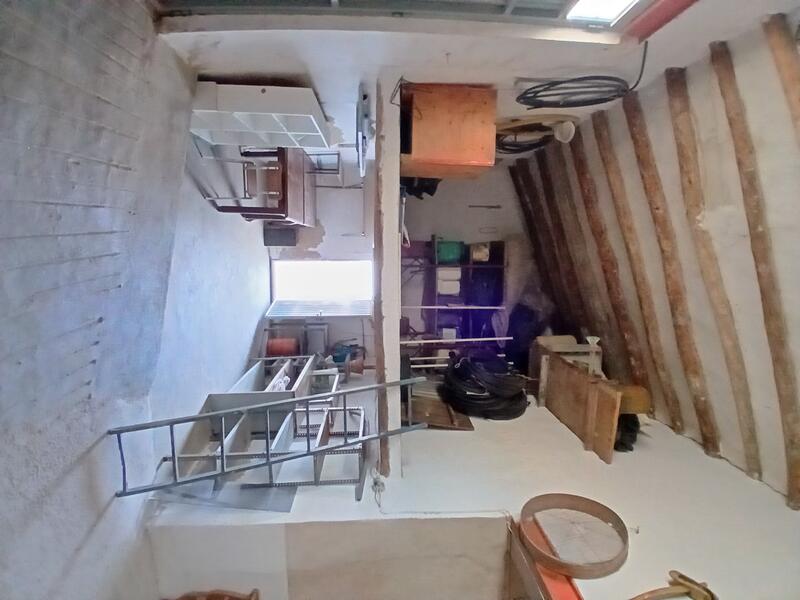 3 bedroom Country House for sale 3 bedroom Country House for sale