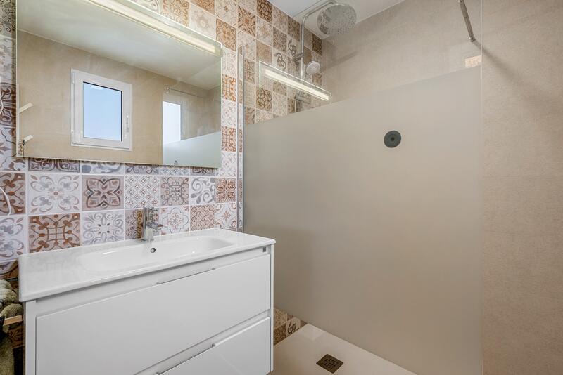 3 bedroom Country House for sale 3 bedroom Country House for sale