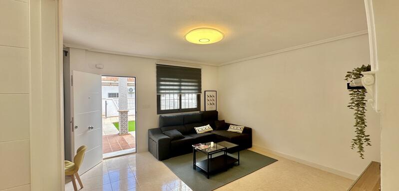 3 bedroom Townhouse for sale 3 bedroom Townhouse for sale