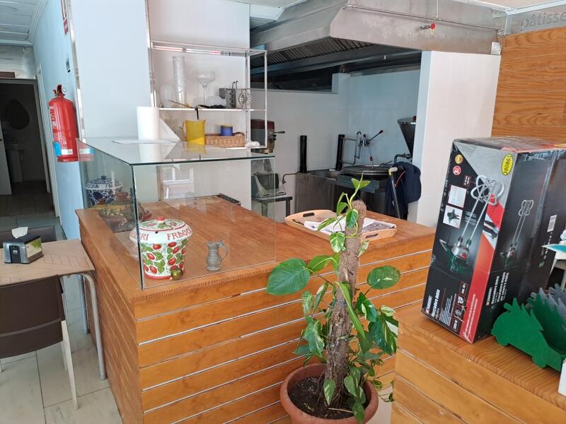 Kommersiella fastigheter till salu Kommersiella fastigheter till salu