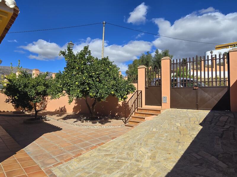 3 bedroom Villa for sale 3 bedroom Villa for sale