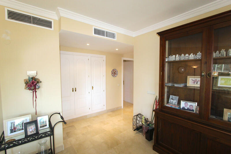 3 chambre Appartement à vendre 3 chambre Appartement à vendre