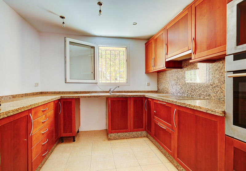 3 спальная комната вилла продается 3 спальная комната вилла продается