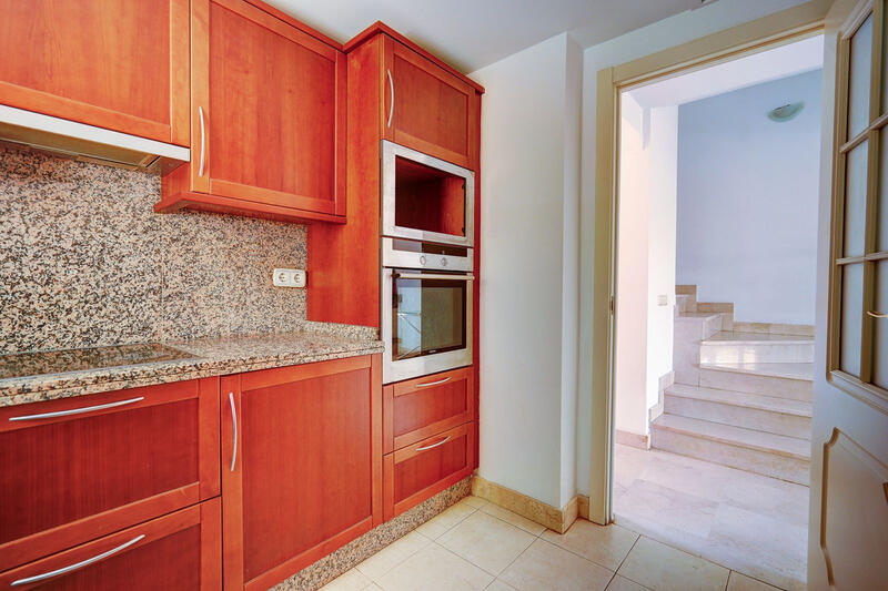 3 спальная комната вилла продается 3 спальная комната вилла продается