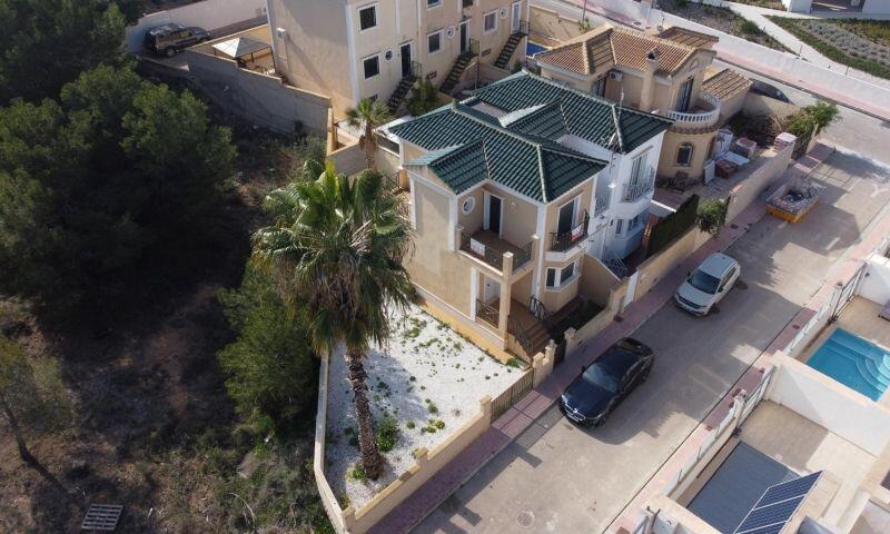 3 Cuarto Villa en venta