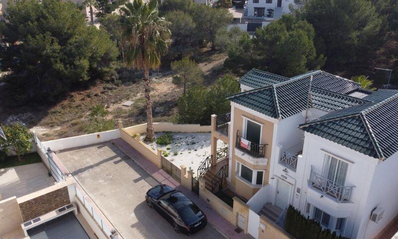 3 Cuarto Villa en venta