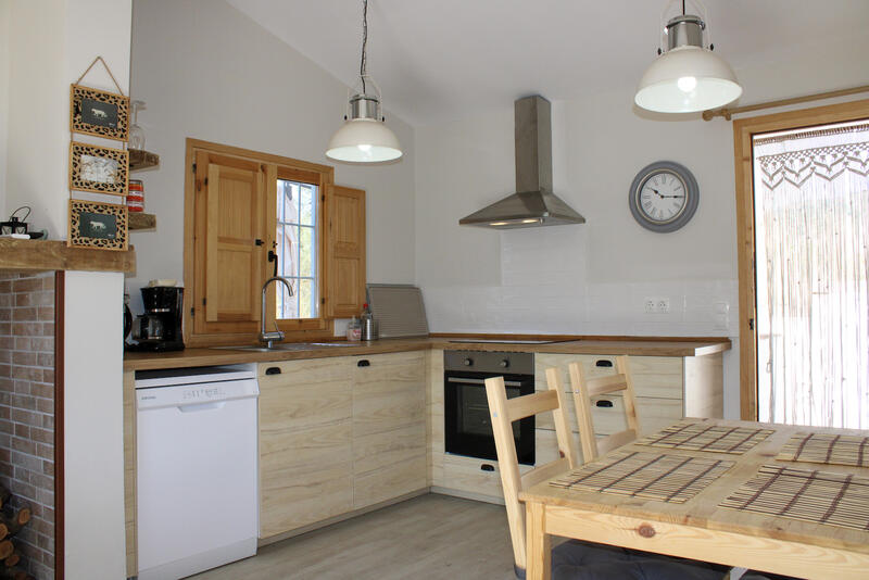 2 bedroom Country House for sale 2 bedroom Country House for sale