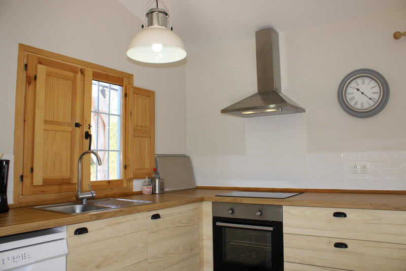 2 bedroom Country House for sale 2 bedroom Country House for sale