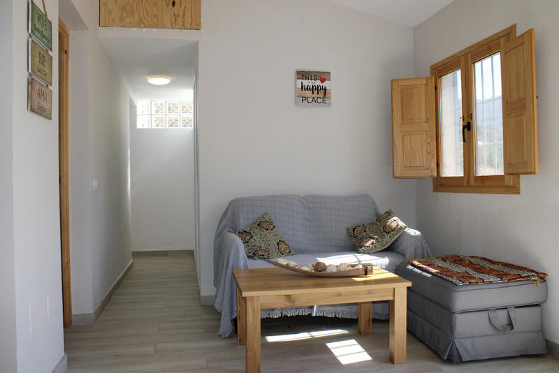 2 bedroom Country House for sale 2 bedroom Country House for sale