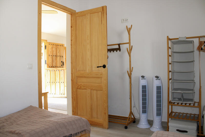 2 bedroom Country House for sale 2 bedroom Country House for sale