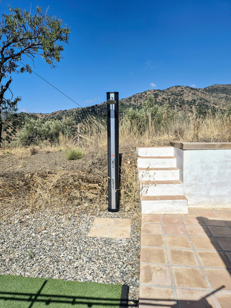 2 bedroom Country House for sale 2 bedroom Country House for sale