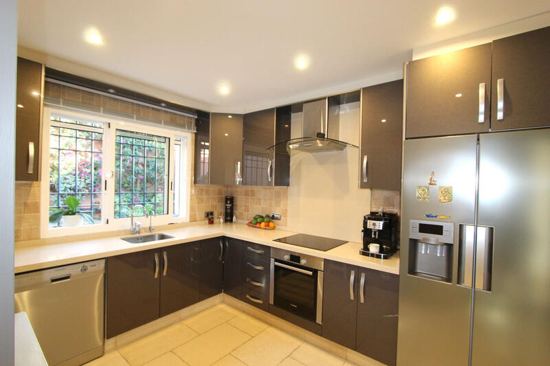 4 bedroom Townhouse for sale 4 bedroom Townhouse for sale