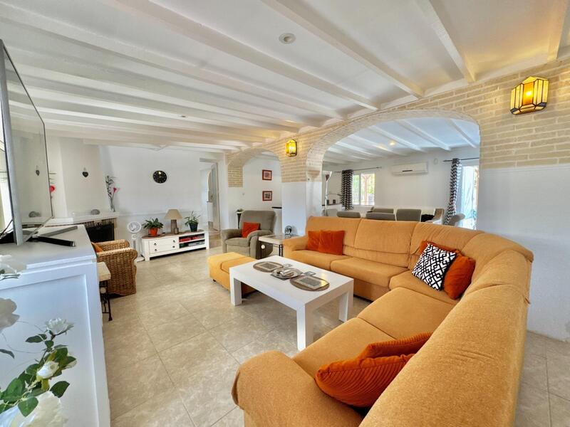 7 Schlafzimmer Villa zu verkaufen