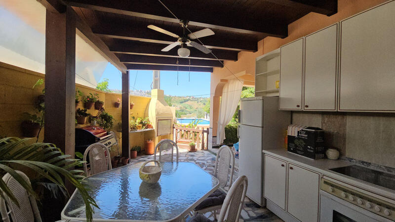 2 bedroom Villa for sale