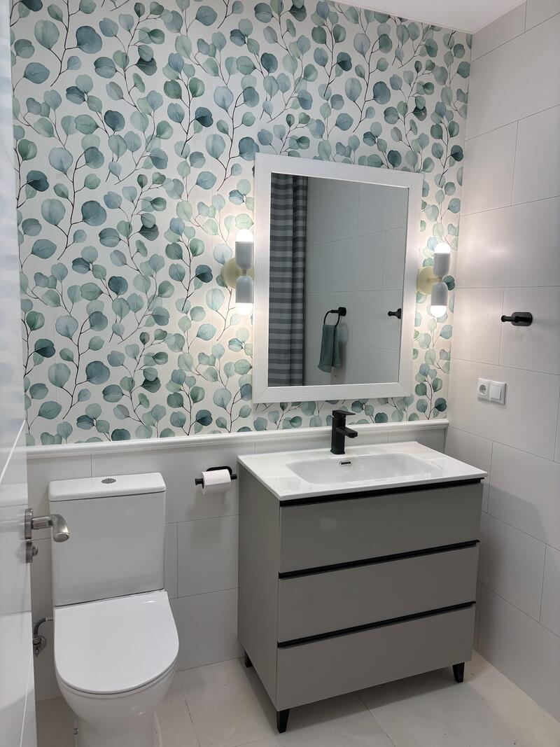 2 спальная комната городская тюрьма продается