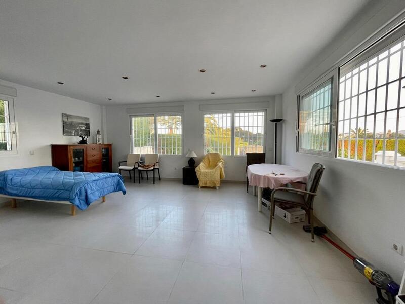 3 Cuarto Villa en venta