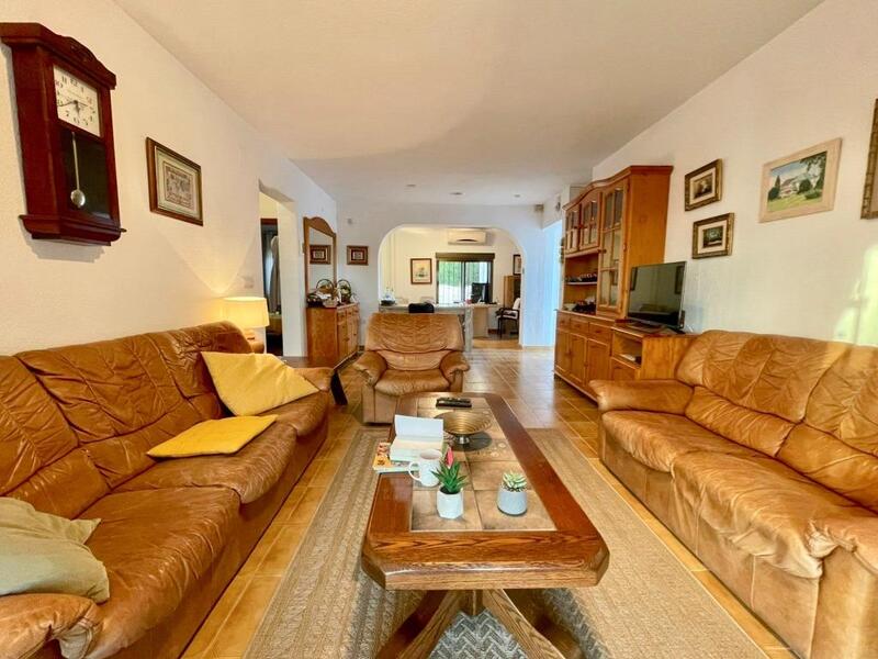 3 Cuarto Villa en venta