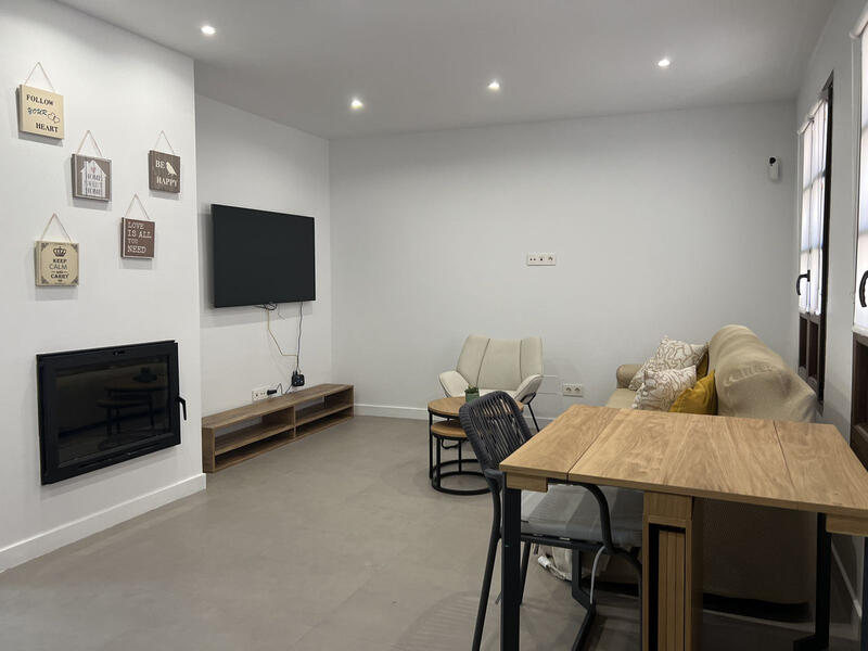 3 bedroom Townhouse for sale