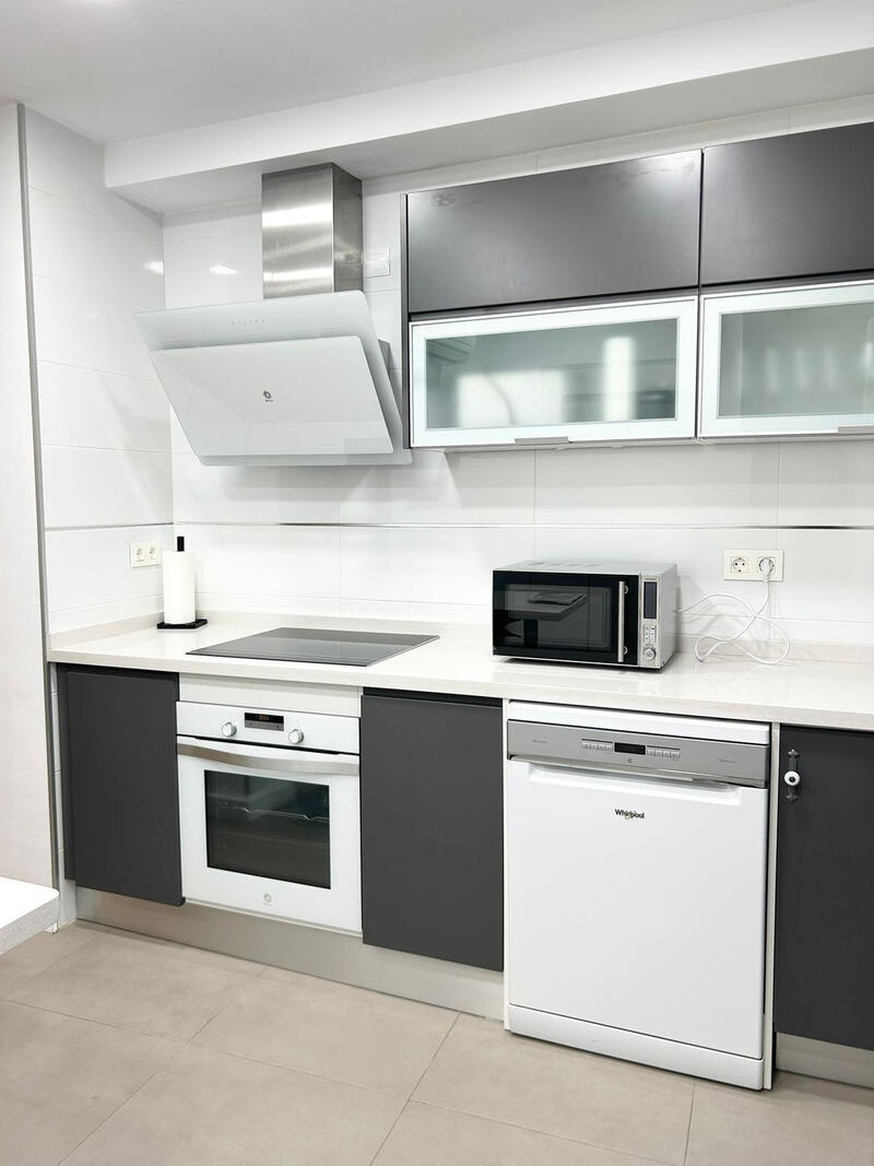 3 bedroom Townhouse for sale